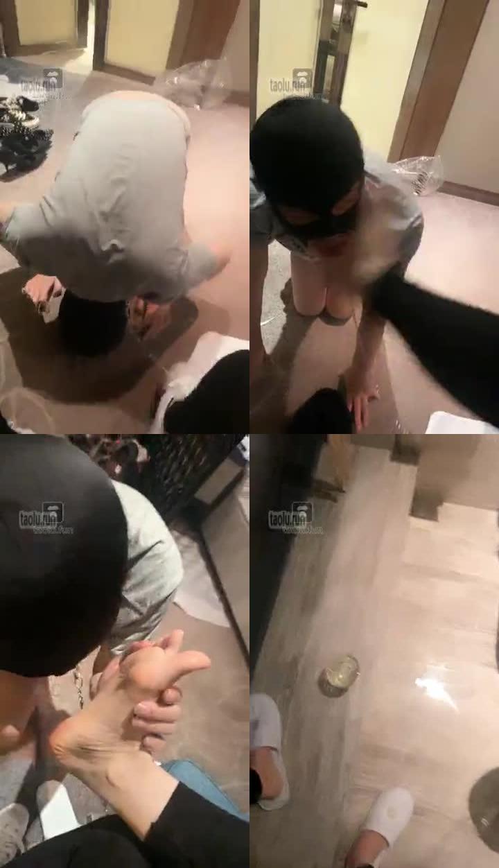 【筱月】把鞋子用狗嘴洗干净 奖励圣水