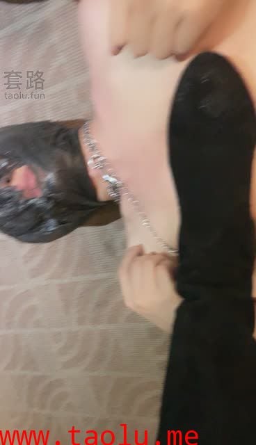 【女暴君】精彩_首次长靴50重耳光
