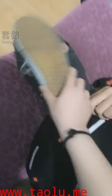 【00后冰冰女王】足臭闷死贱狗诱惑舔脚不