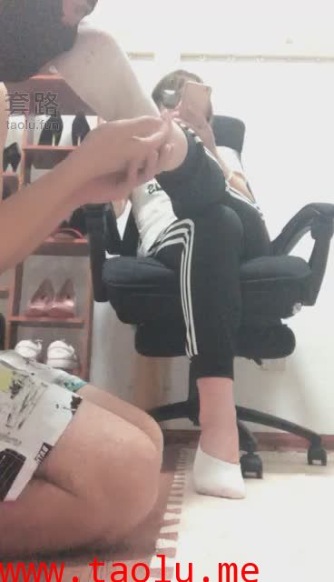 【冷颜女王】脏棉袜羞辱人畜