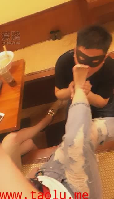 【歌迪丝】骚母狗忍不住了，哀求舔我
