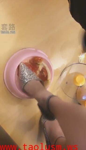 【晓晓晓主子s】狗①人间盛宴！！原味熬汤圣水面