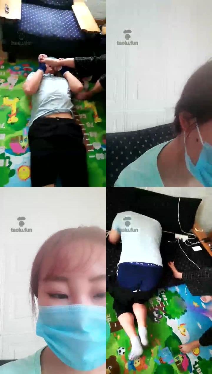 【佳欣】训狗！暴抽暴打舔脚底酸奶