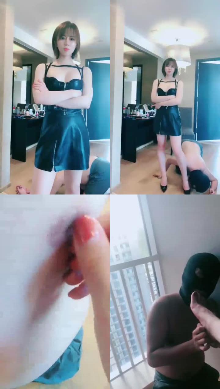 【冷颜女王】玩骚狗