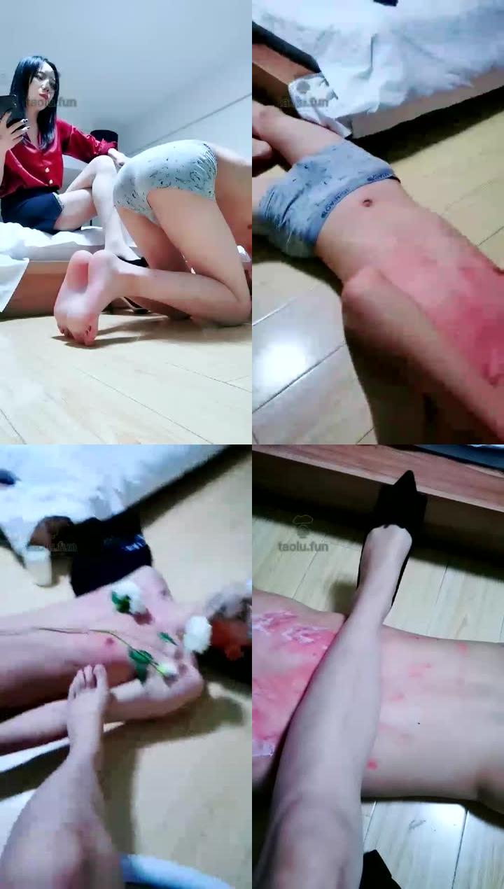 【沐月S】虐乳，舔脚，掐退，圣水，踩踏（官方已删）