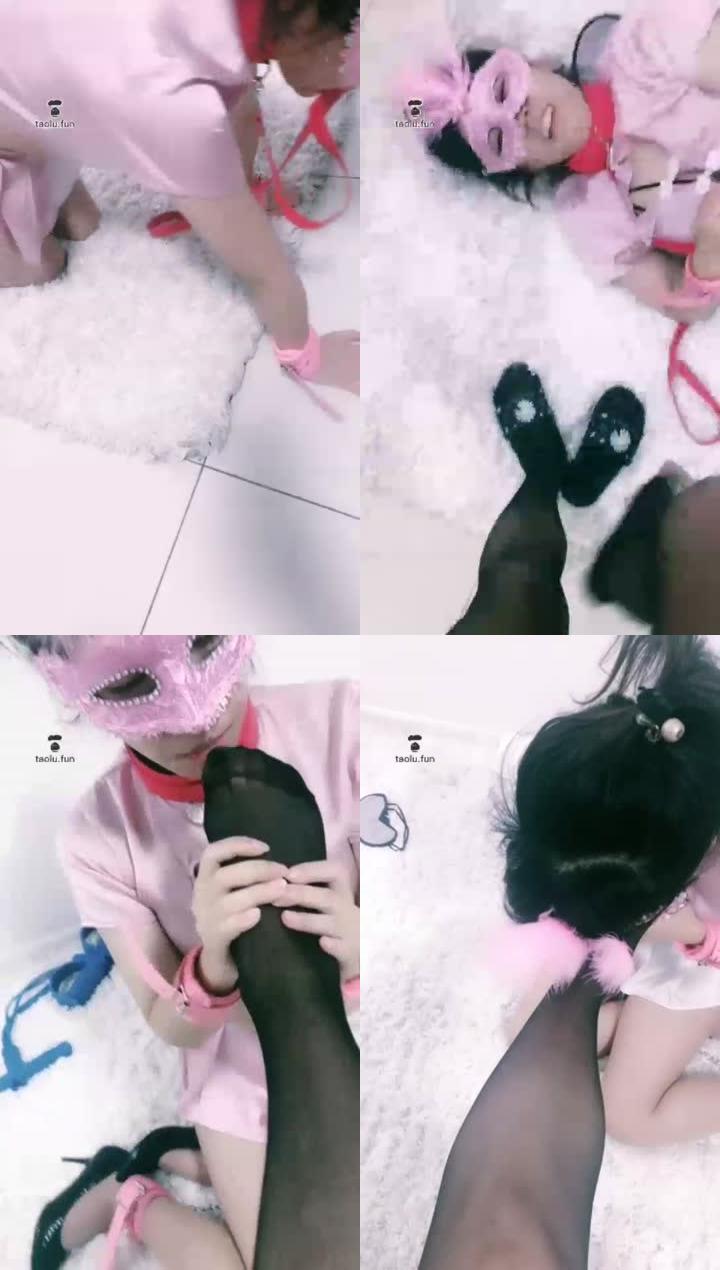 【婳儿M】手脚被束缚的小母狗