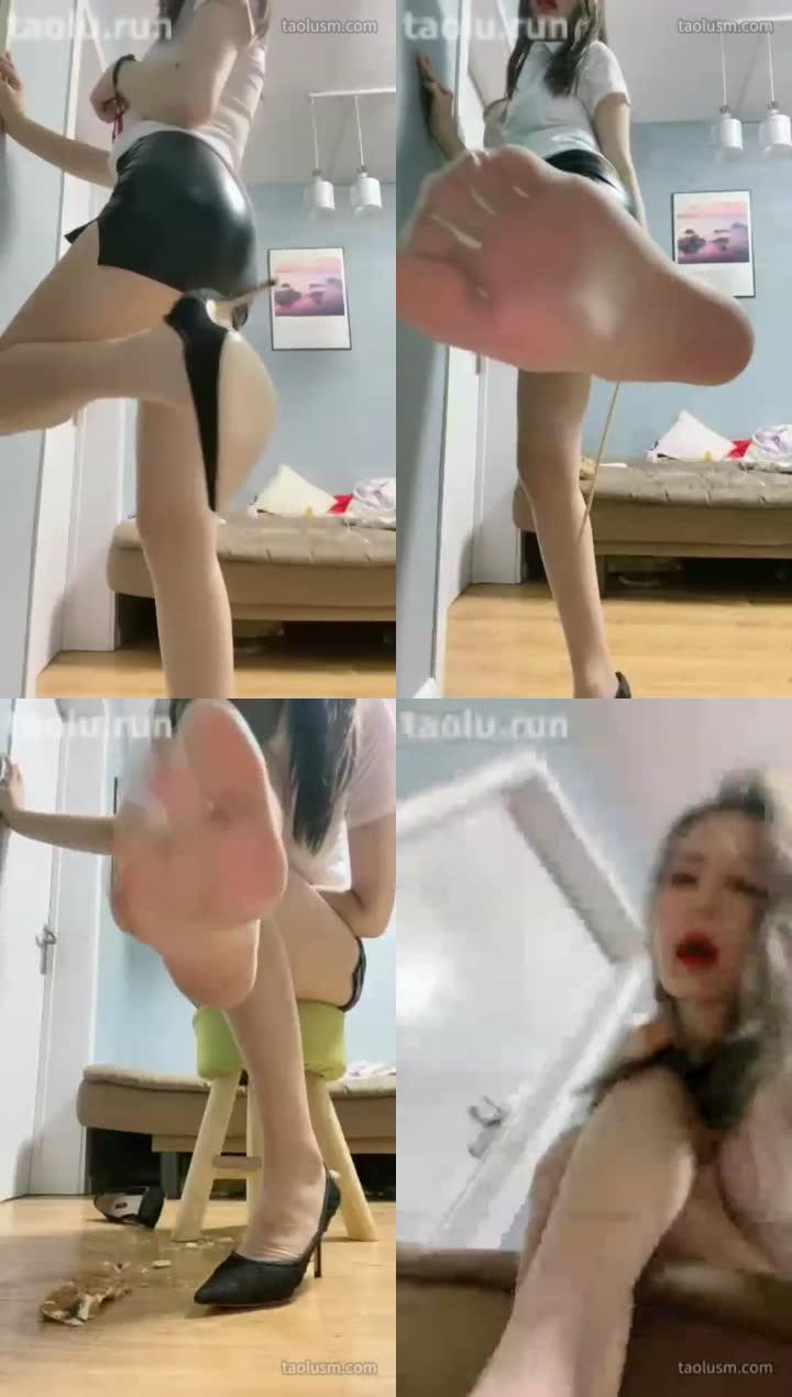 【可可大大】第一视角老师教育学生脚喂食