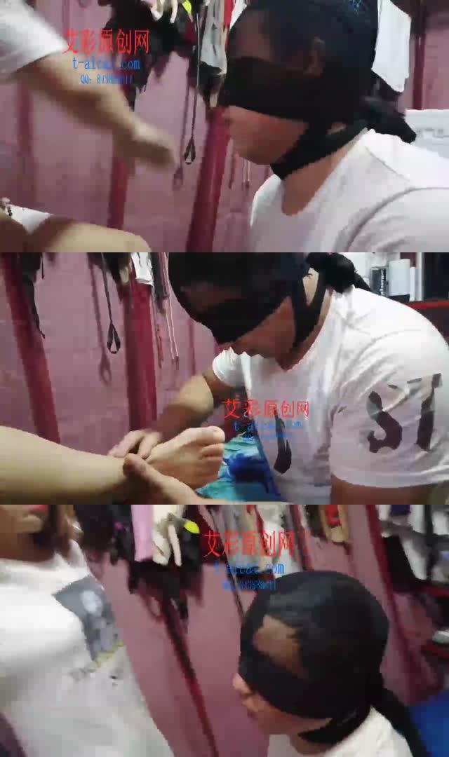 【傲视之巅·梦琪】调教在外面乱撒野的M