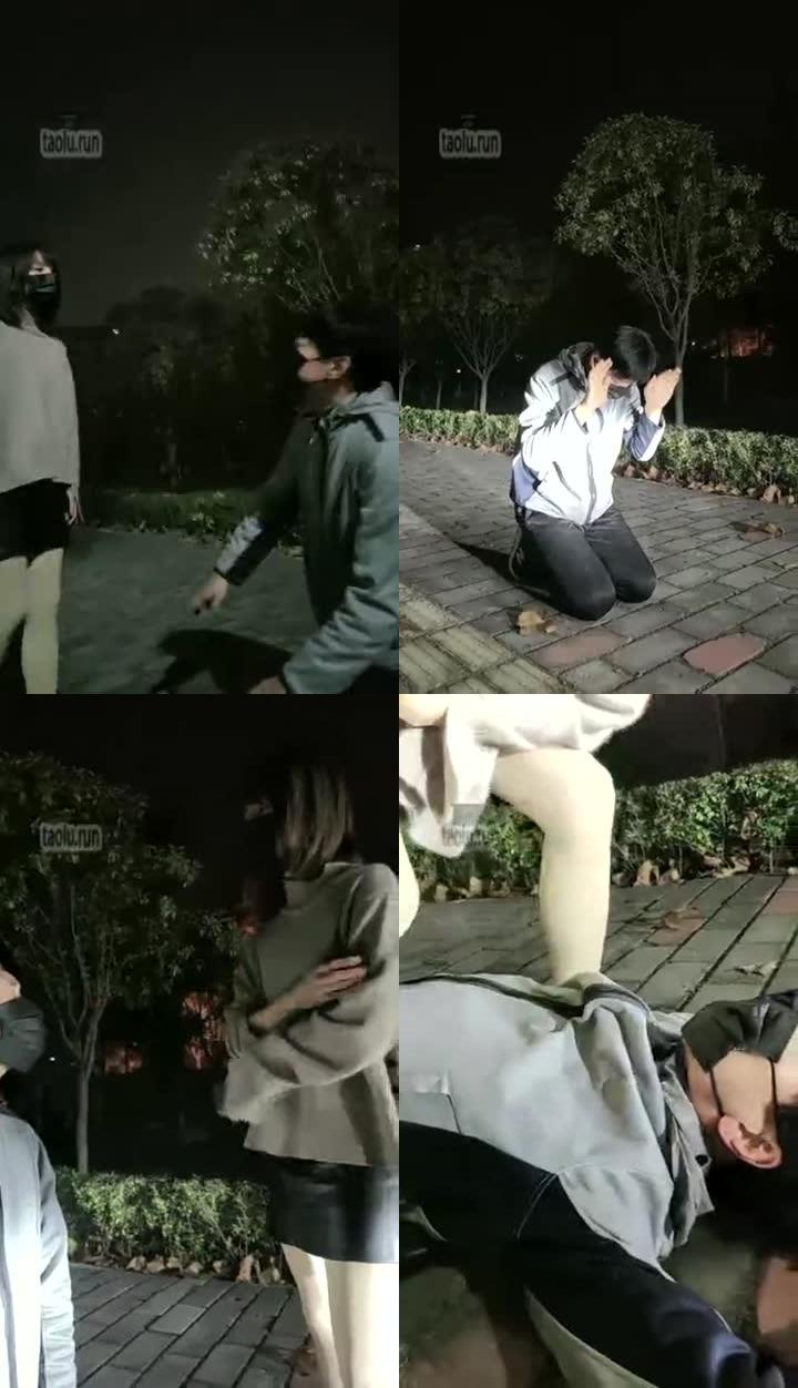 【虫虫】教训奴才