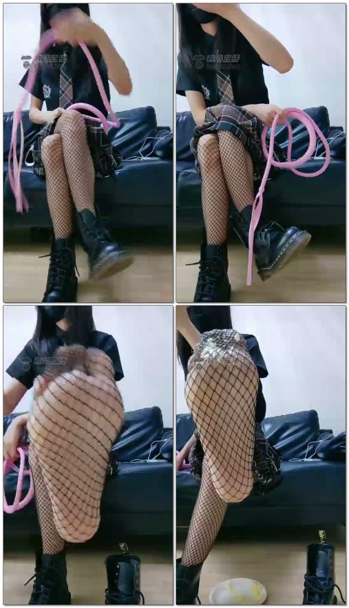 【暴力美学s】JK网袜羞辱