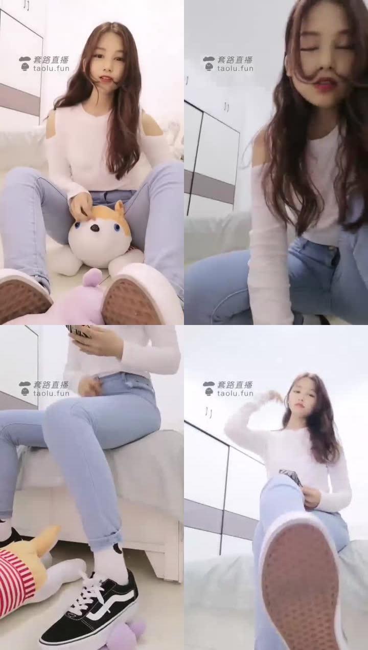 【Luke露可】牛仔裤臀下诱惑