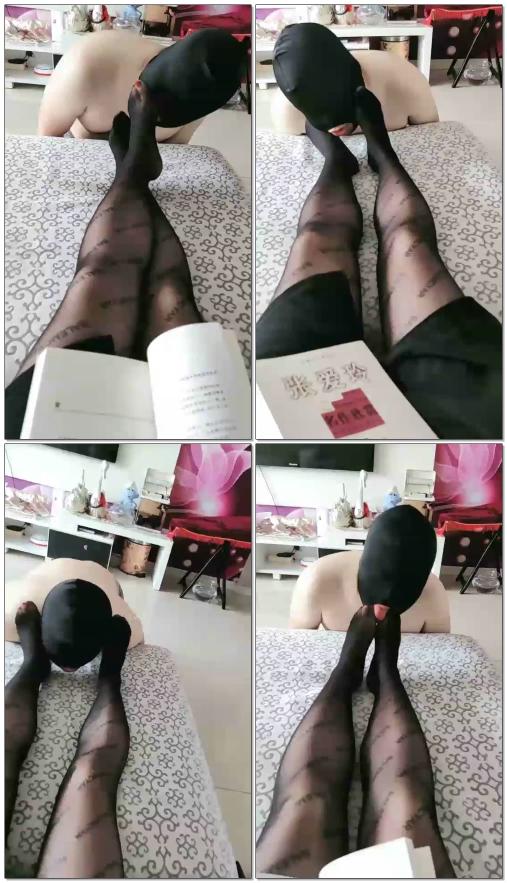 【心甜夫妻s】我看书，狗舔脚