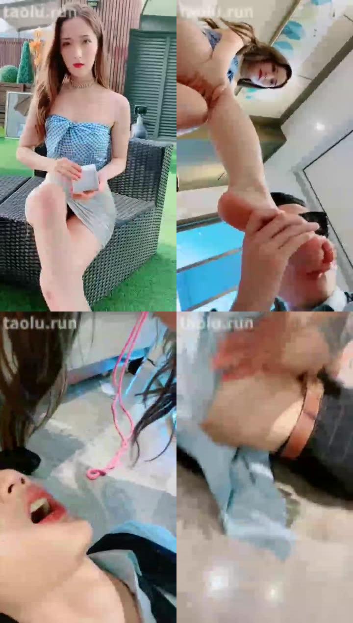 【一诺大小姐】 咀嚼喂食 舔脚踩踏