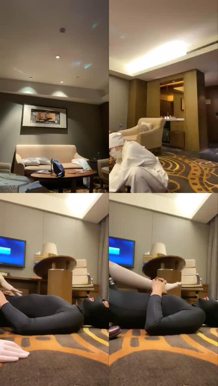【暮烟】 白色手术衣下是jk