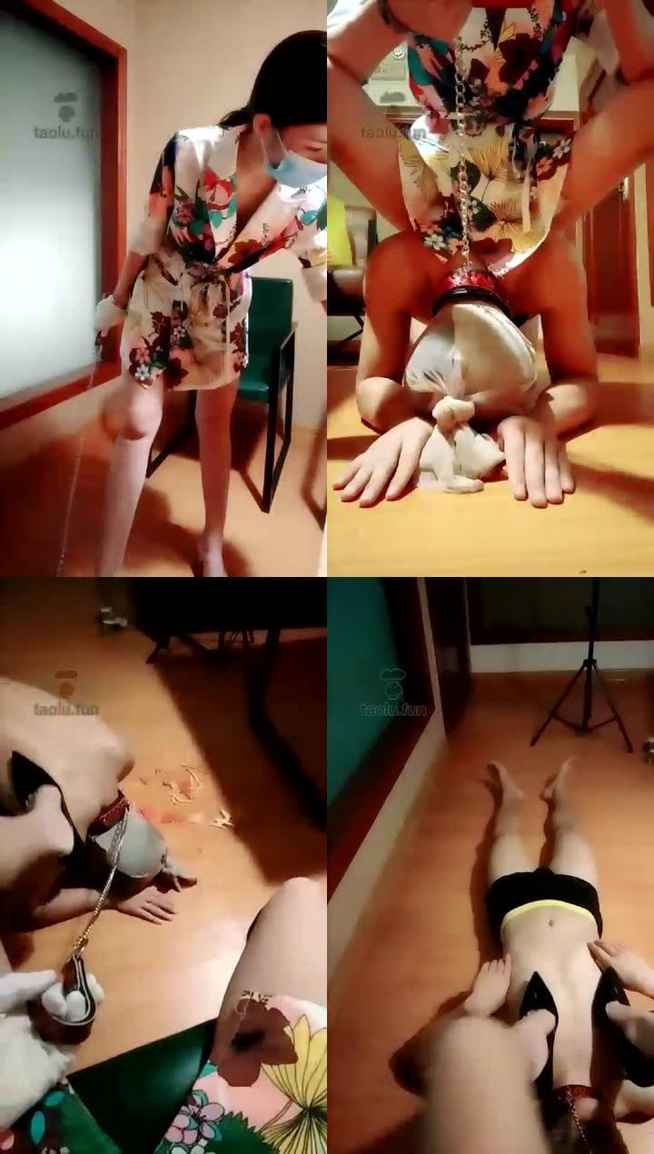 【多多】咖啡厅羞辱高跟脚垫