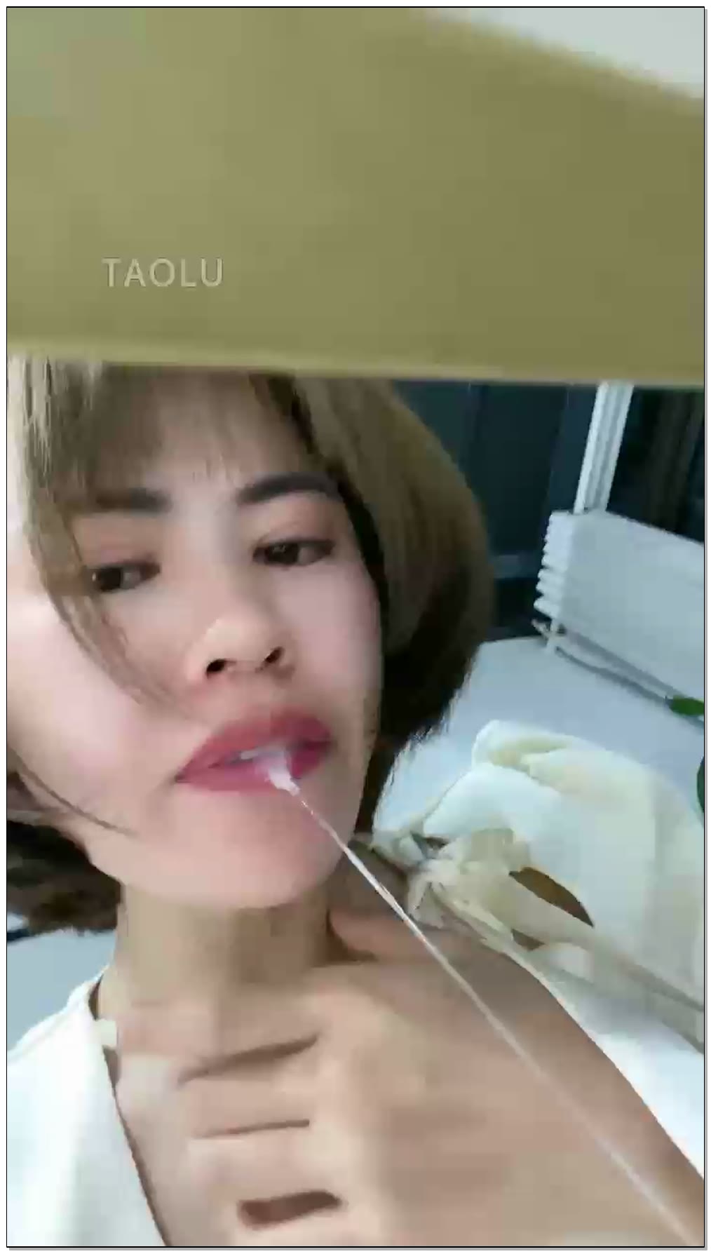 【婕娜S】第一视角红绿灯+浓痰！