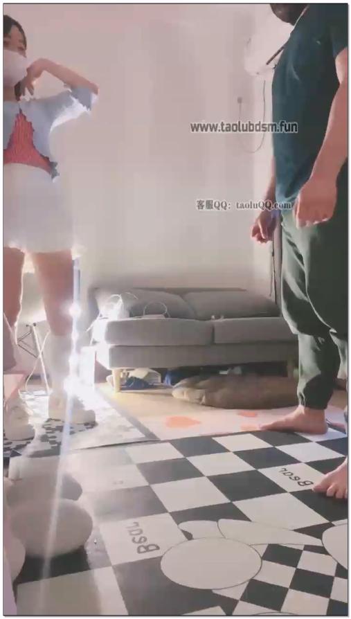 【桃子老师】踢踢踢