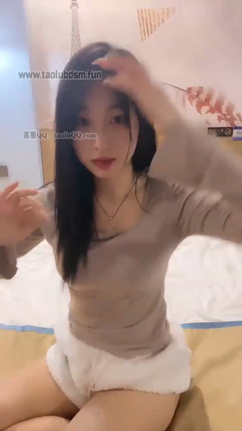 【田甜】家奴的舌头真好用舔得很舒服