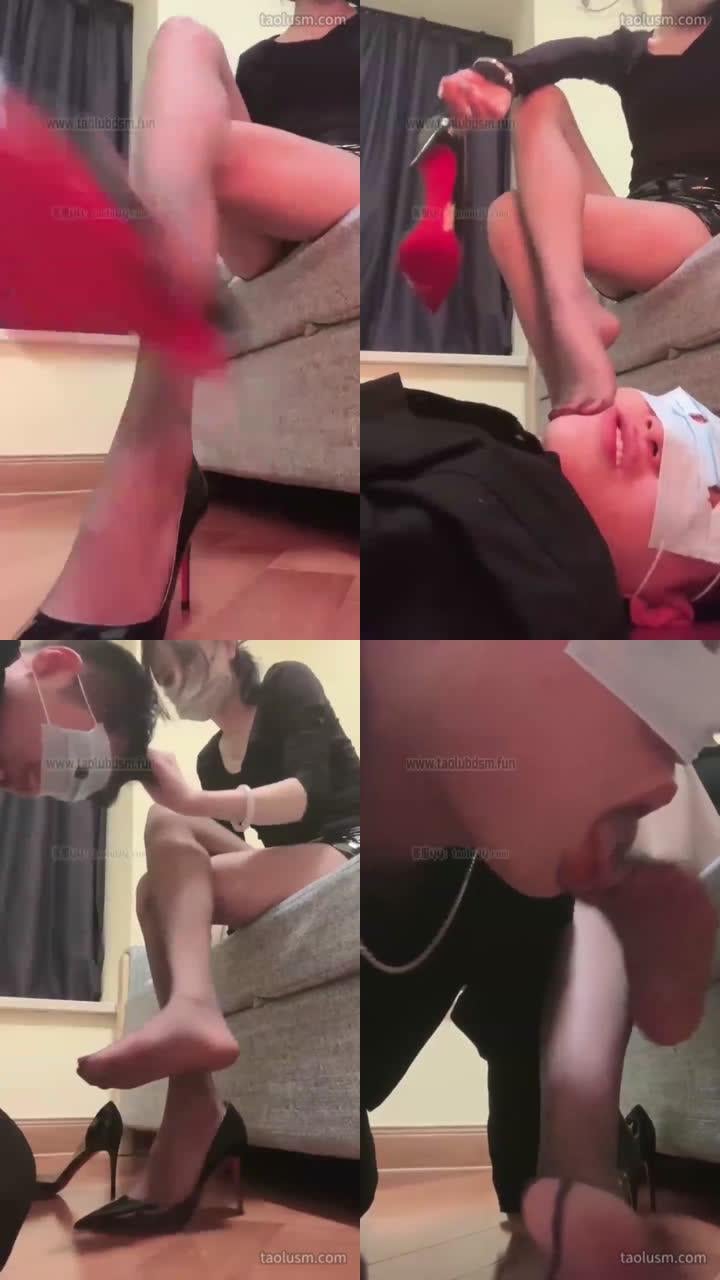 【阿月】独家调教灰丝皮裙深喉脚奴