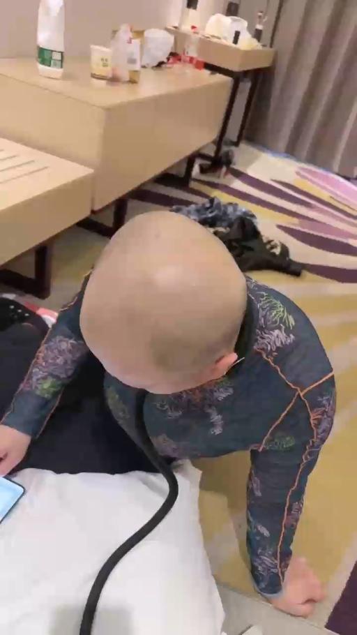 【宸宸】调教老奴