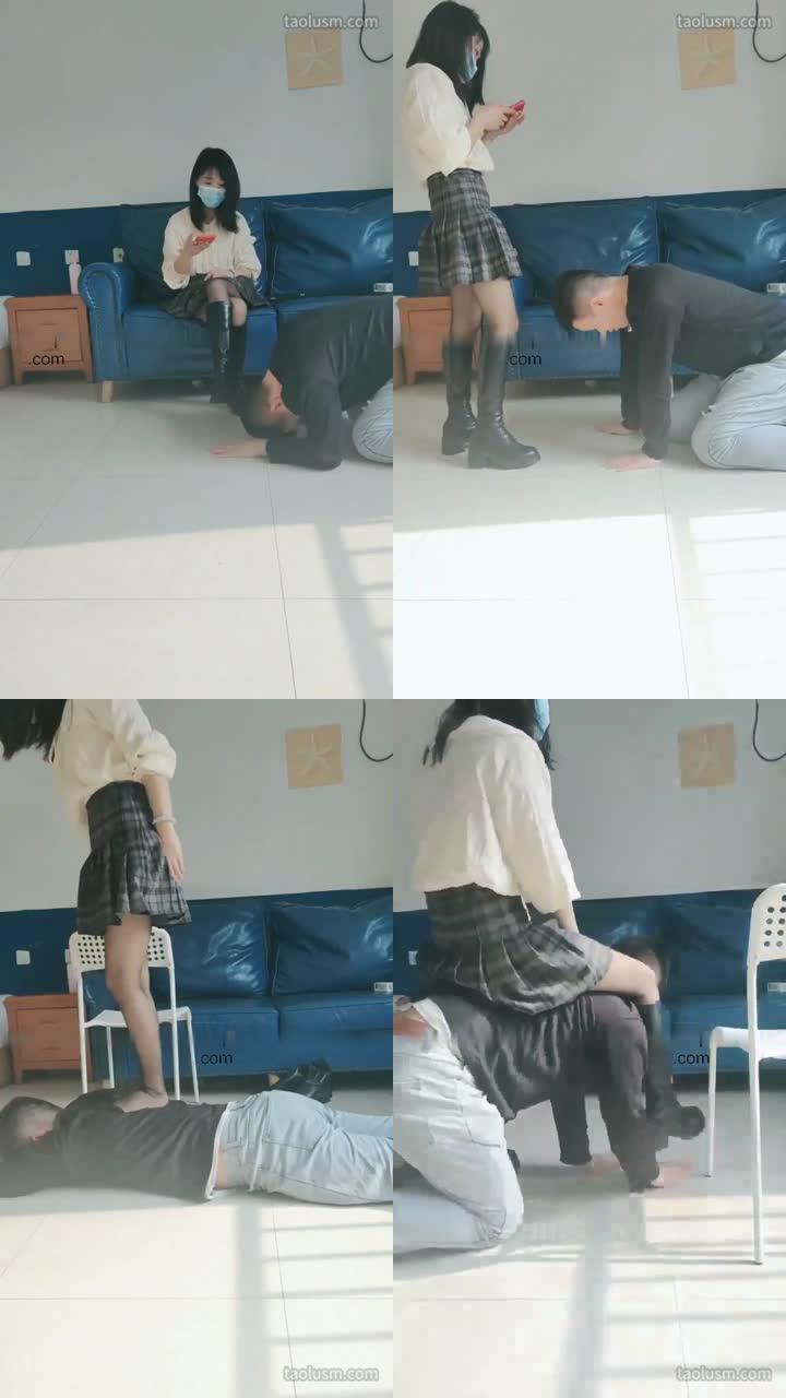 【重庆第一帅男神】18岁青春女高上课第一场