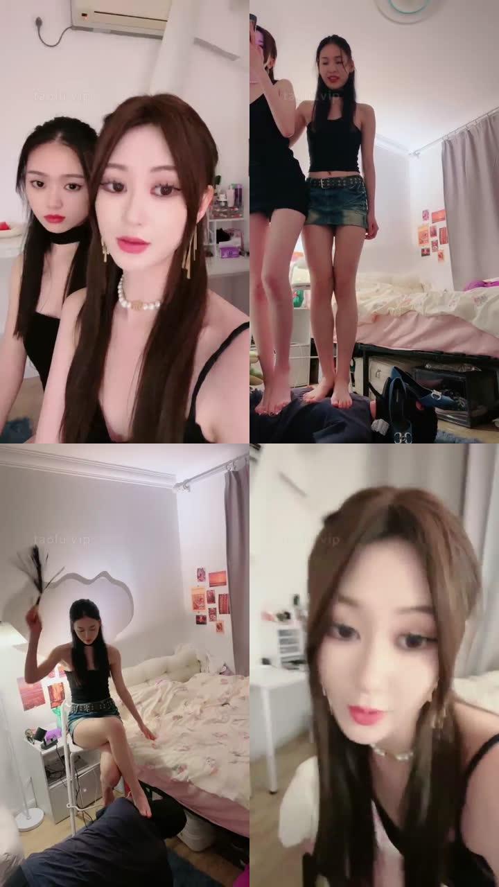 【艾琳】素人闺蜜首秀调教脚奴