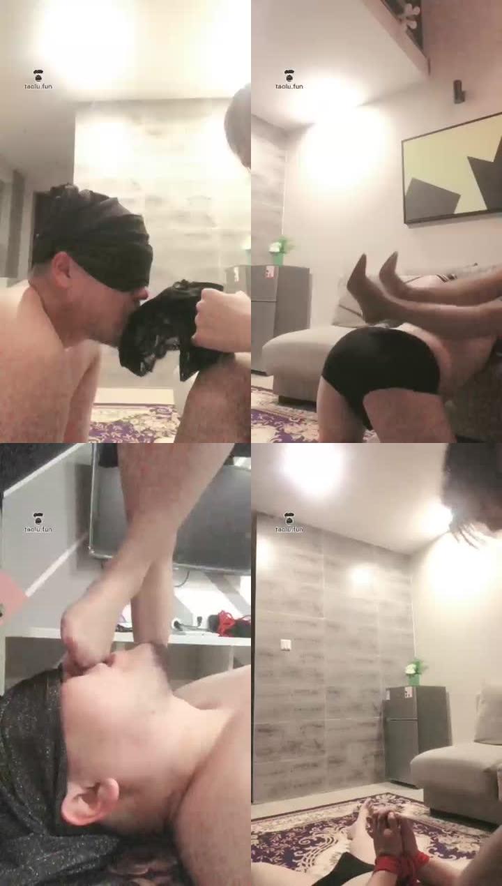 【丹丹】原味内裤羞辱灰丝深喉喂口水