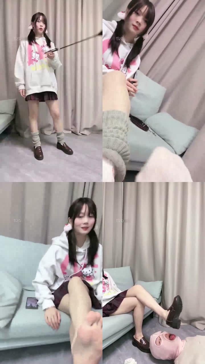 【兔兔酱】首次调教直播
