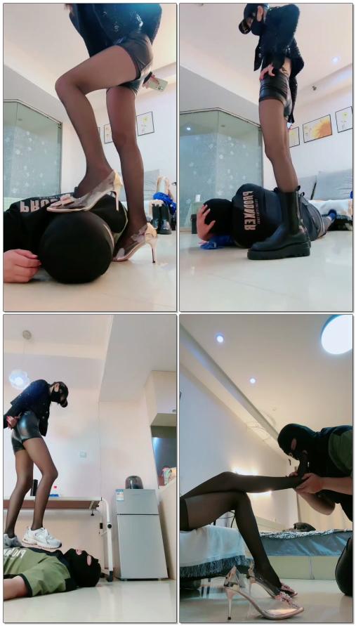 【美娜格格】舔鞋舔脚羞辱暴踹鞭打后的卑微顺从