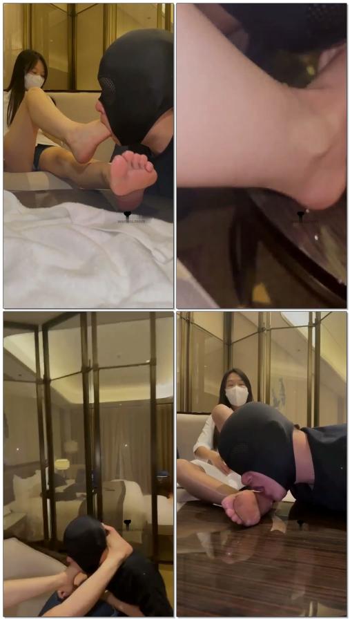 【万一】脚深喉调教