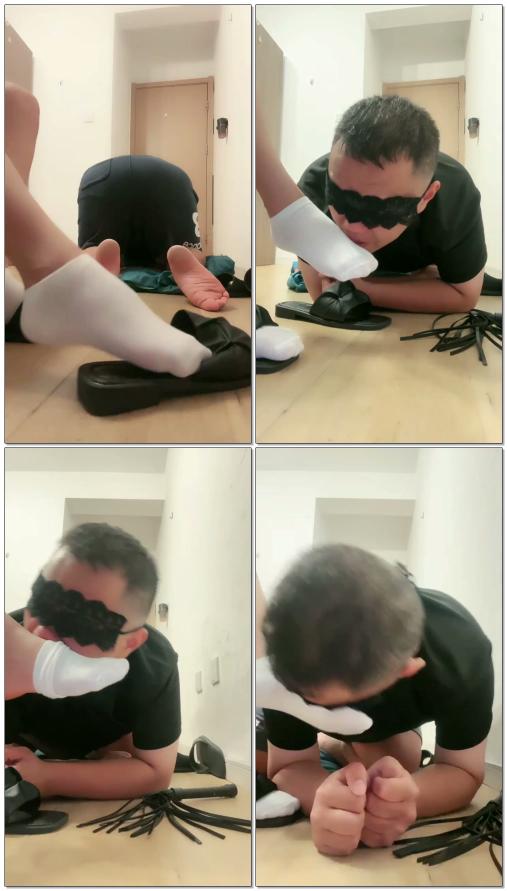 【上海学生主s】调教脚垫