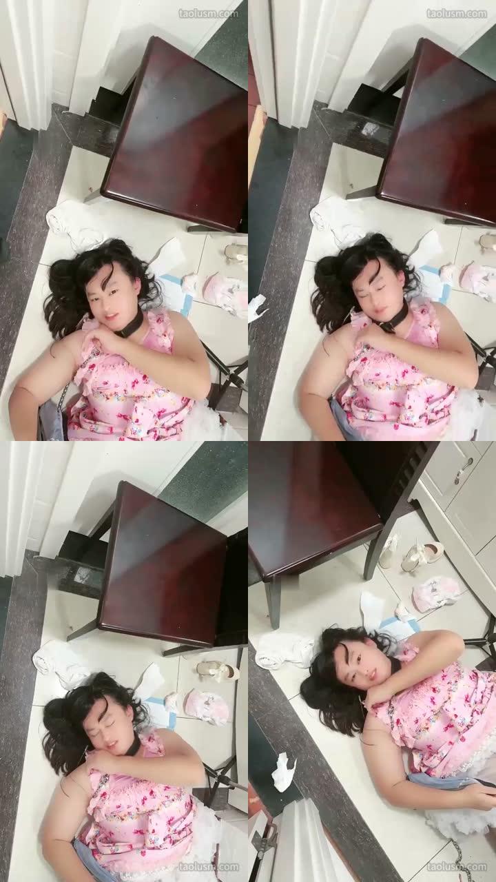 【桃子老师】TJ母狗第一天