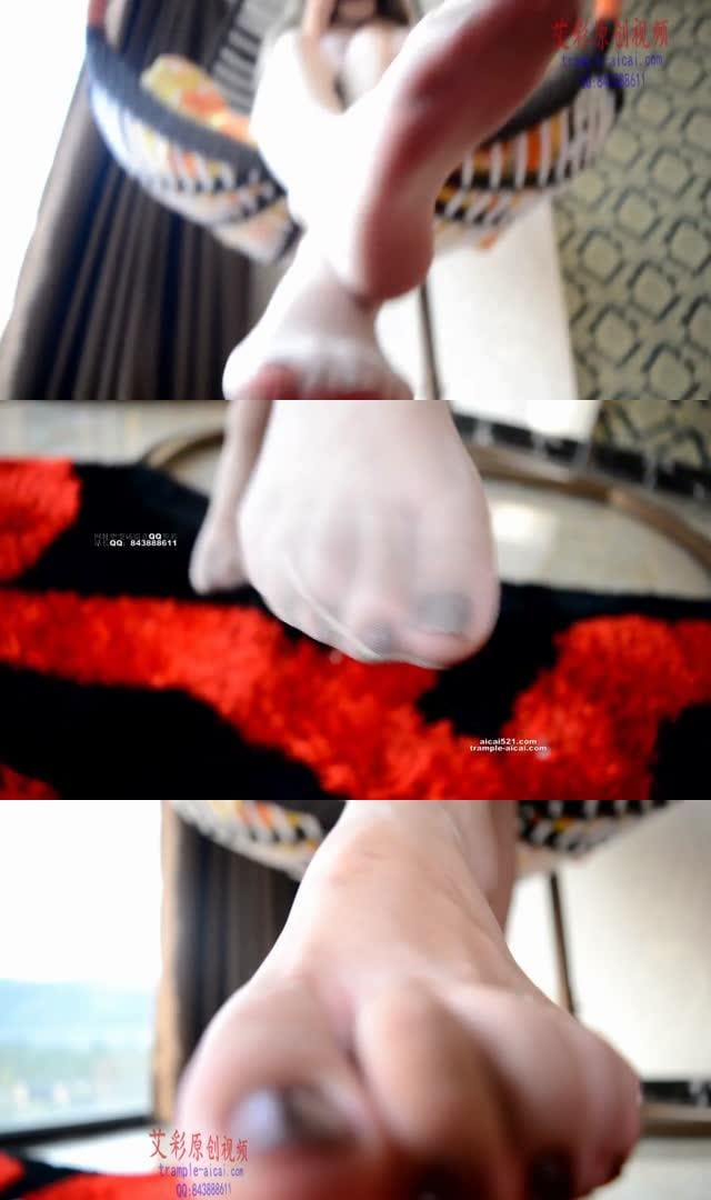 【萱萱】【奴隶岛】萱萱玉足POV指导
