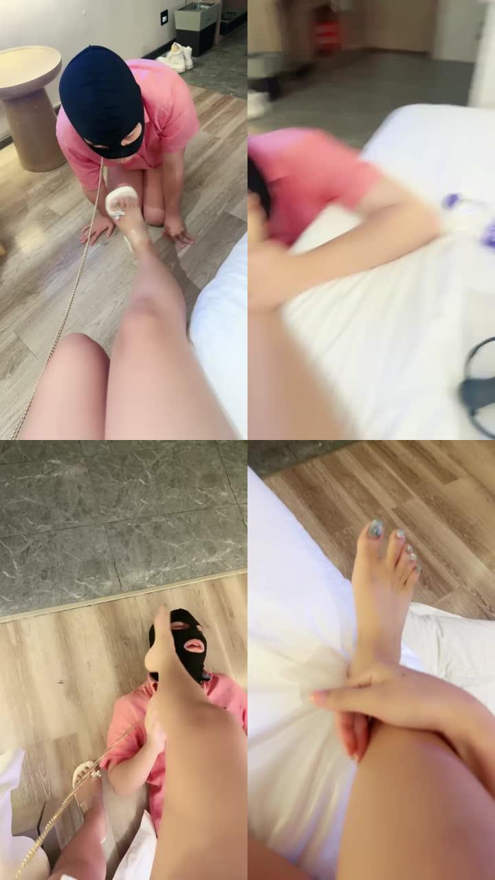 【腓腓】跪舔脏拖鞋/踩踏地毯奴