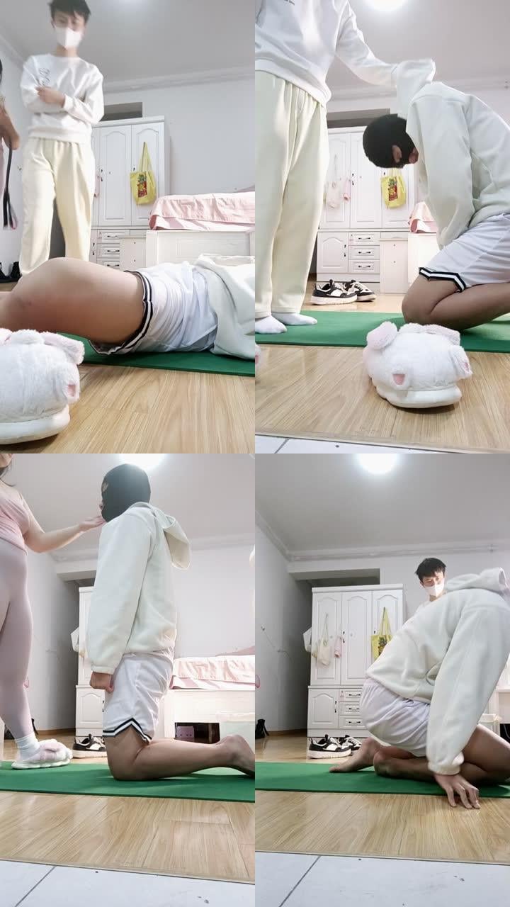 【南京欣欣】情侣主-虐乳坐脸/白袜脚踩/踢裆鞭打【双视角版】