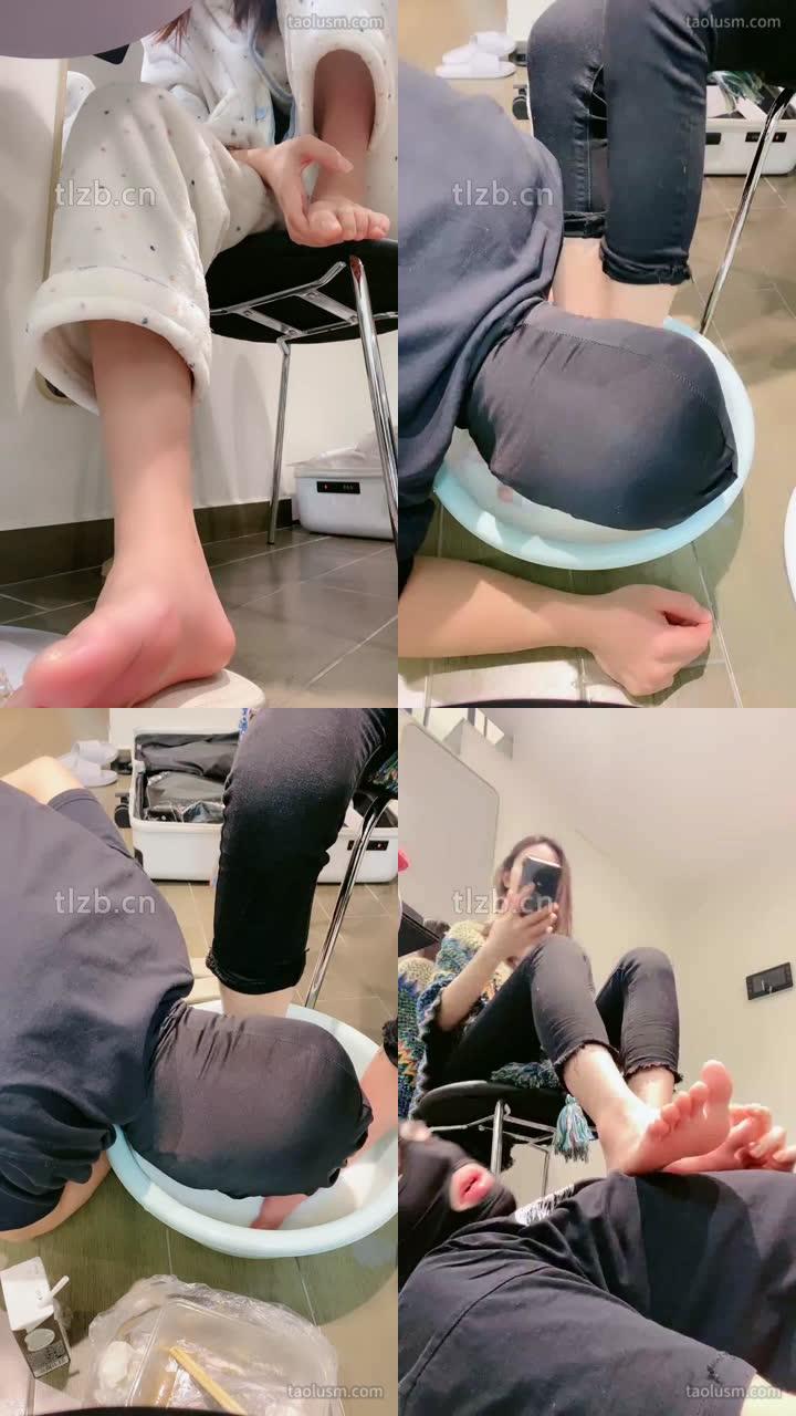 【艾莉】家狗伺候晨起