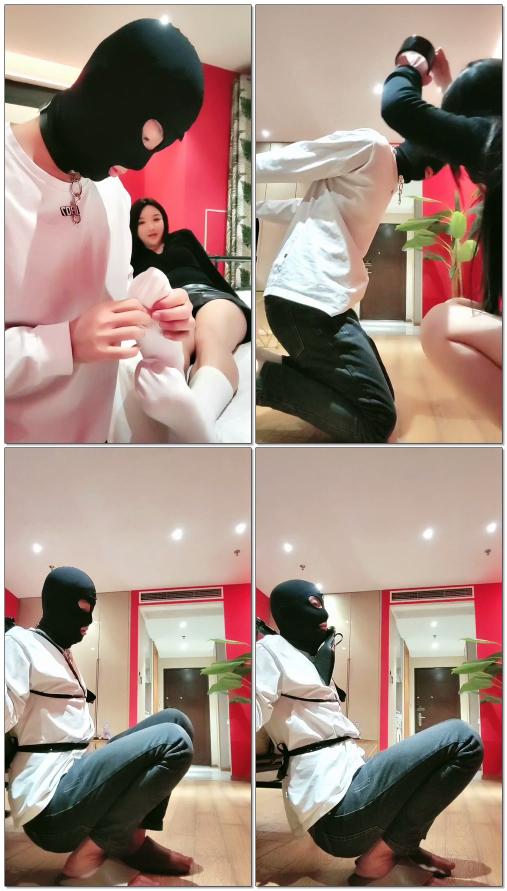 【甜柚】狗安静被宠玉足