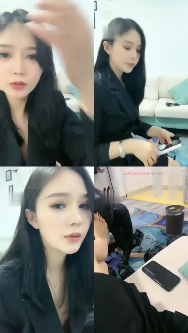 【筱月】往日经典恋足视频79