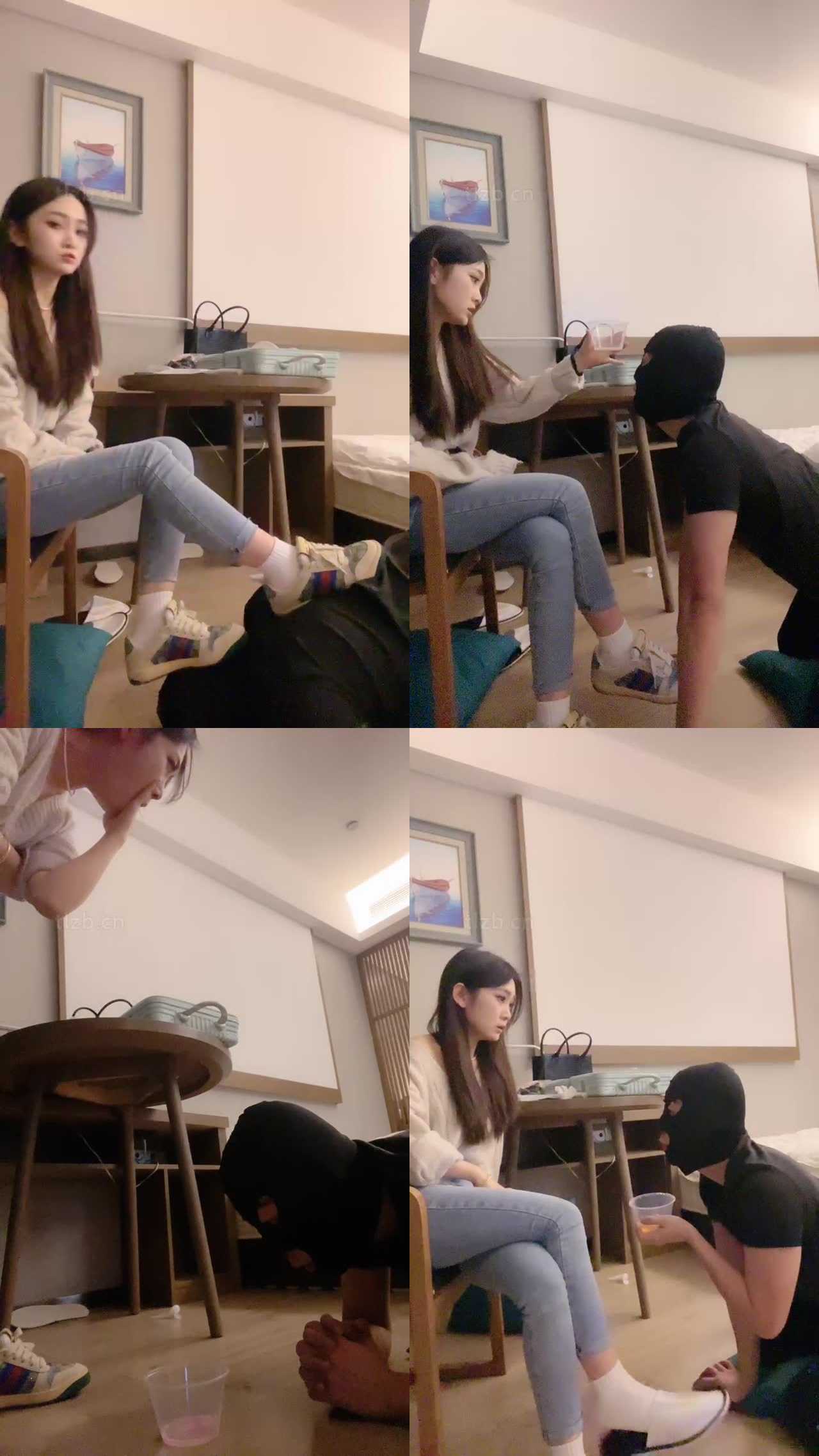 川 野 尤 娜)老 爹 鞋 白 袜 踩喂 大 量 口 水吃 袜 子 