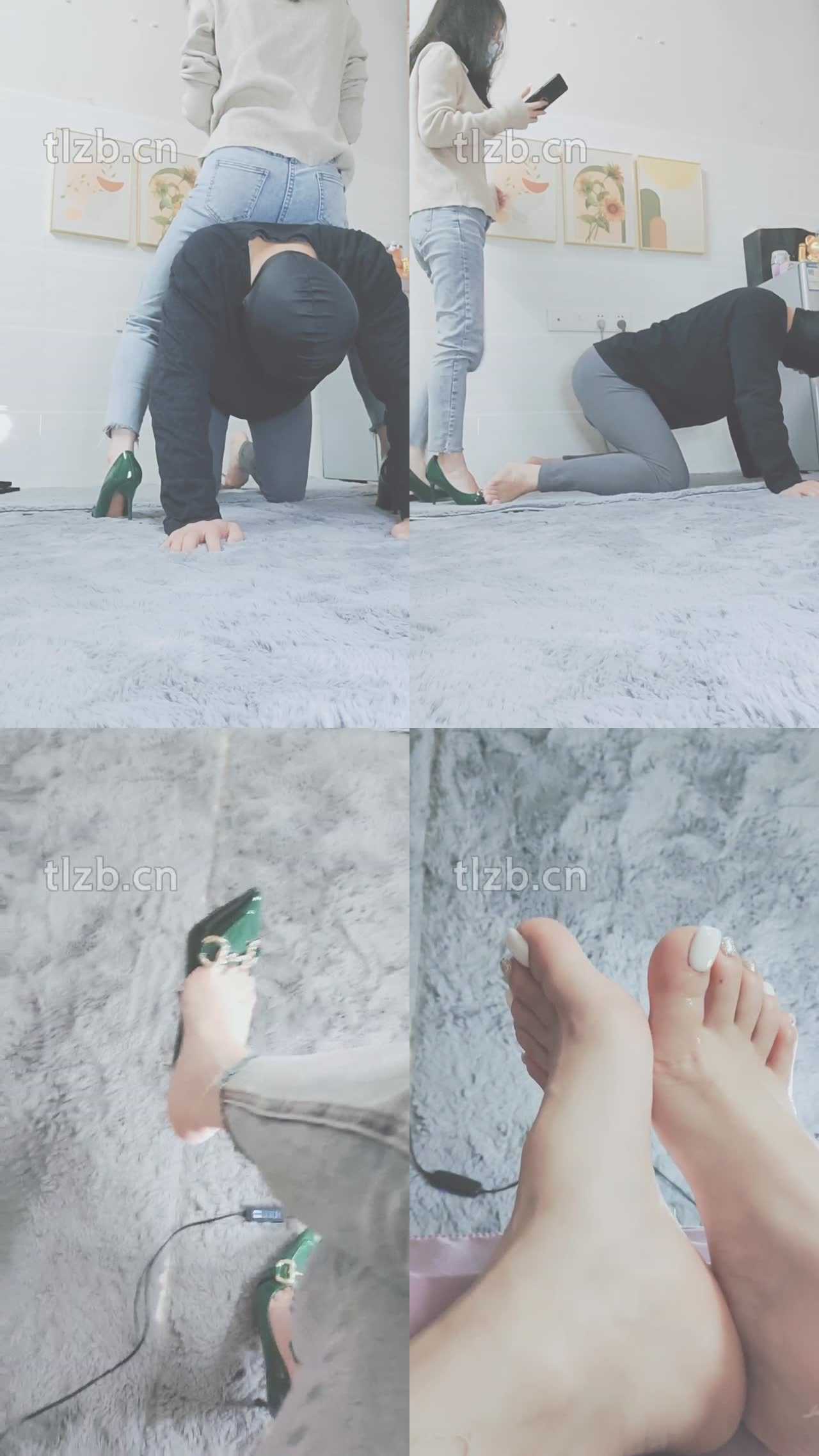 【云儿公主】骑马爬行/脚插嘴/提档