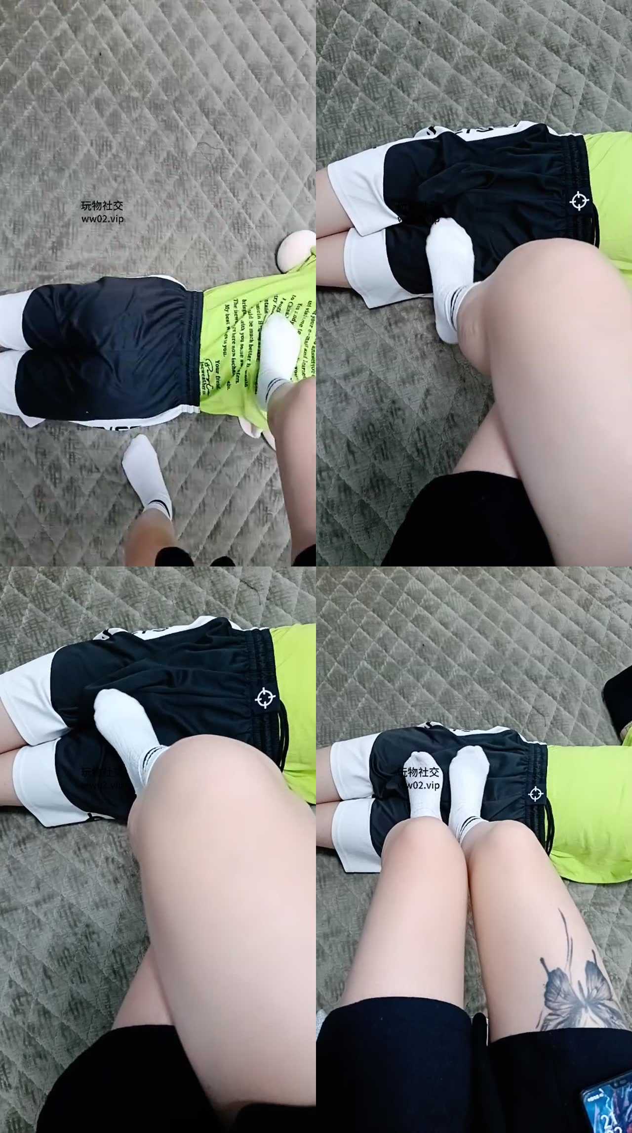 【姗姗】白袜脚踩脚垫奴