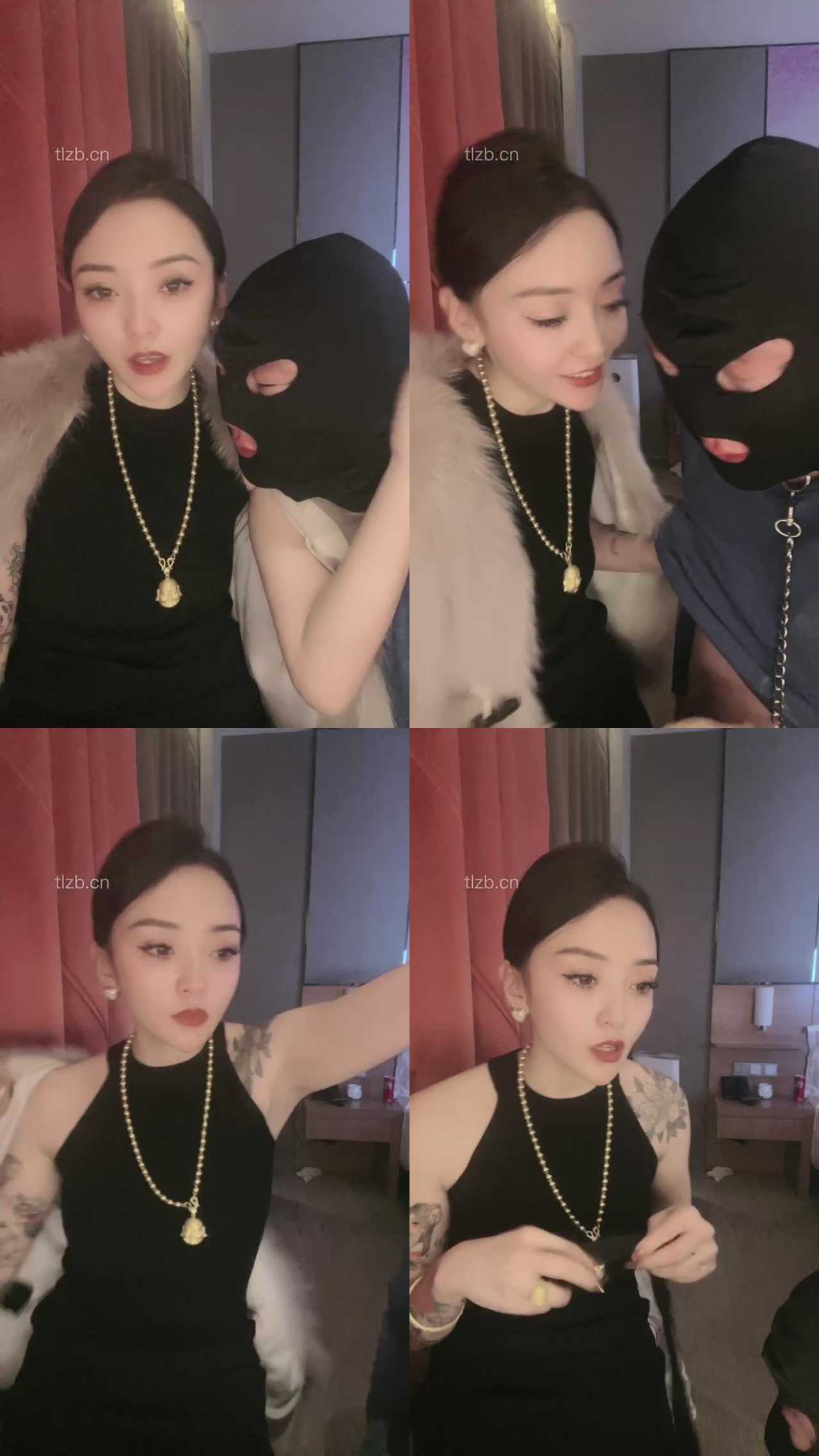 【小月牙】丝袜塞嘴虐乳