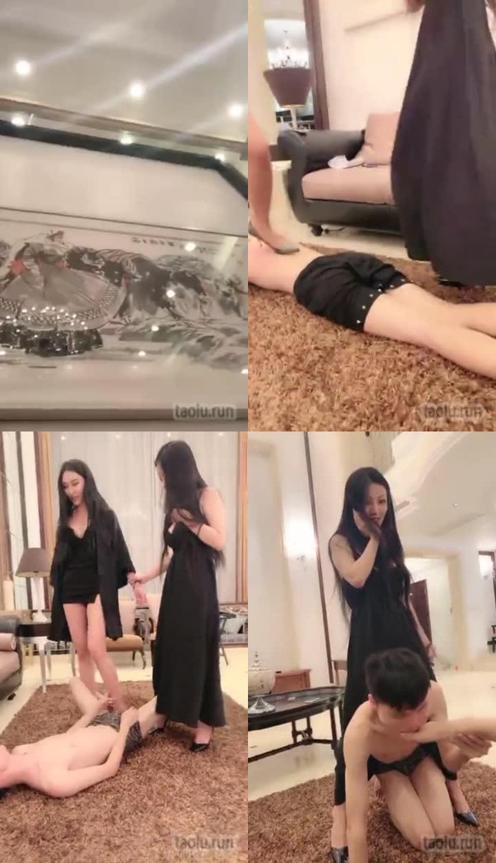 【小贝】两个黑色连衣裙女主调教一只贱狗